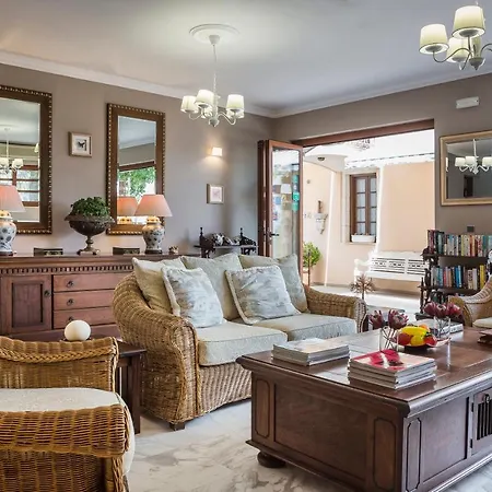 Faros Adults Only 公寓