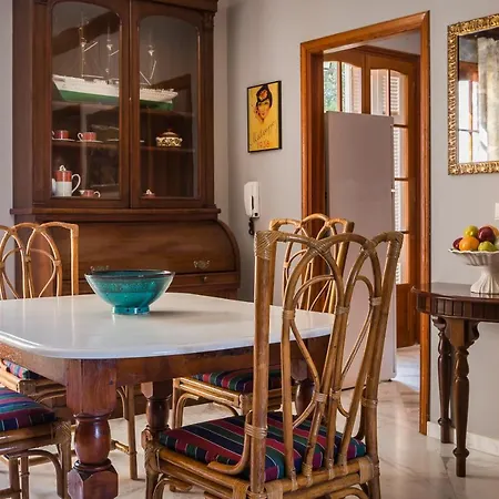 Faros Adults Only * 费斯卡尔德宏