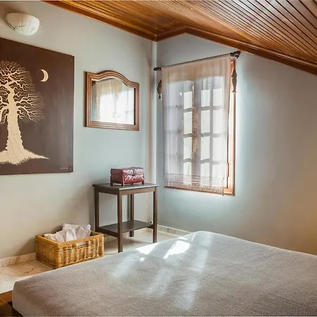 Faros Adults Only Apartman