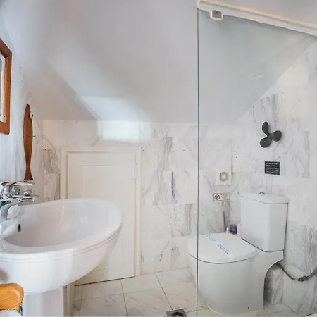 Faros Adults Only Apartament